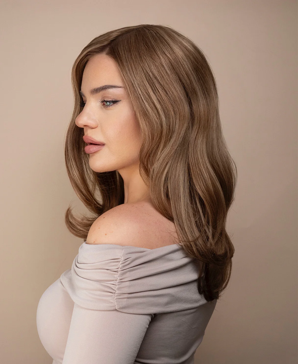 lace front mono wig - 13" caramel highlights. - Image 4