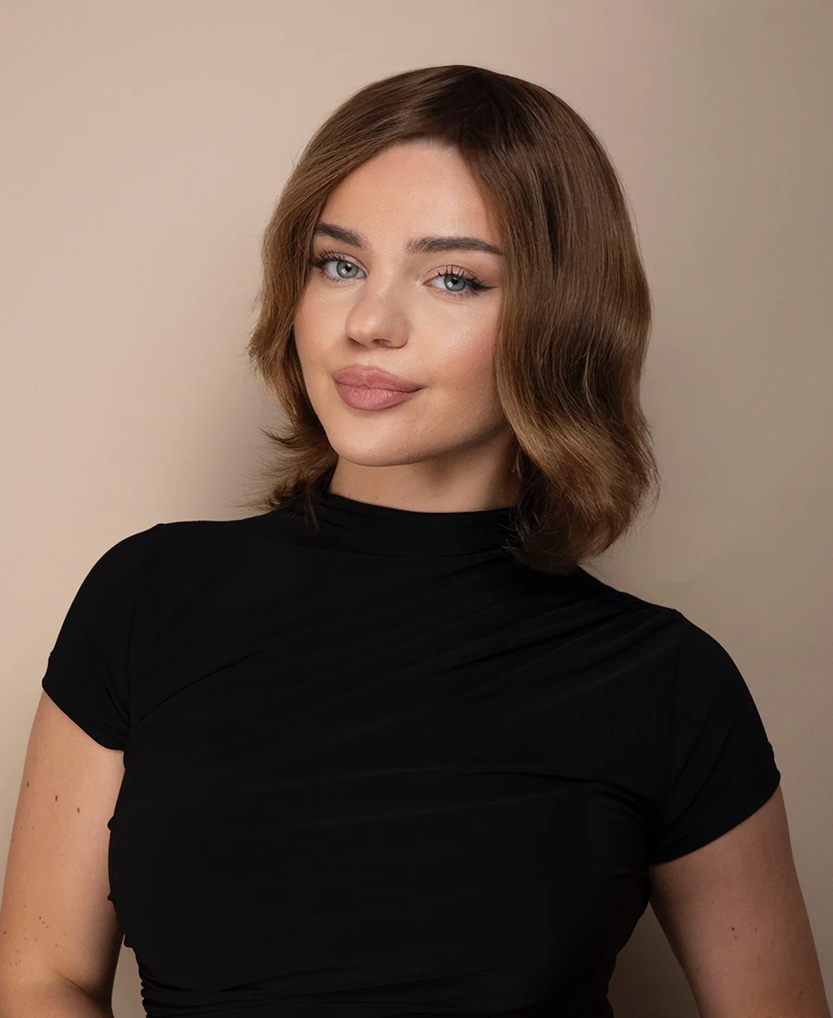 lace front mono wig - 6" brown melt.