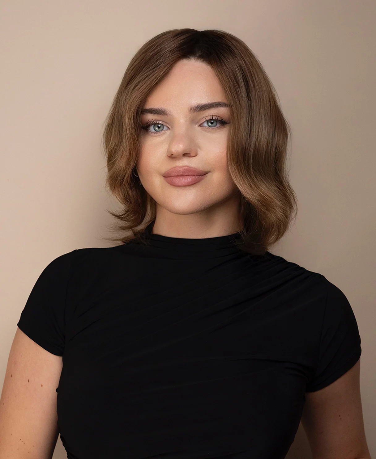 lace front mono wig - 6" brown melt. - Image 4
