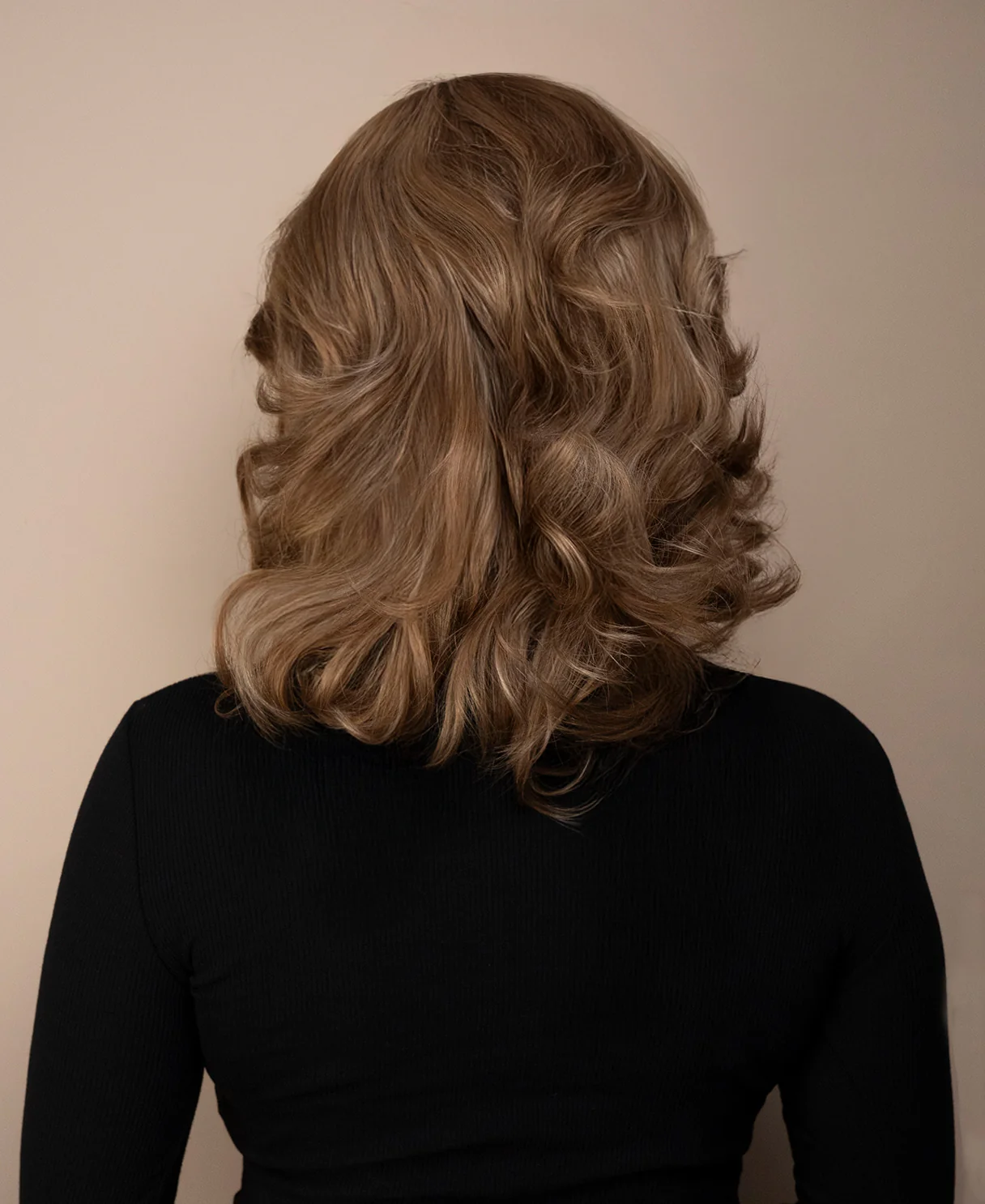 lace front mono wig - 9" dark blonde. - Image 2