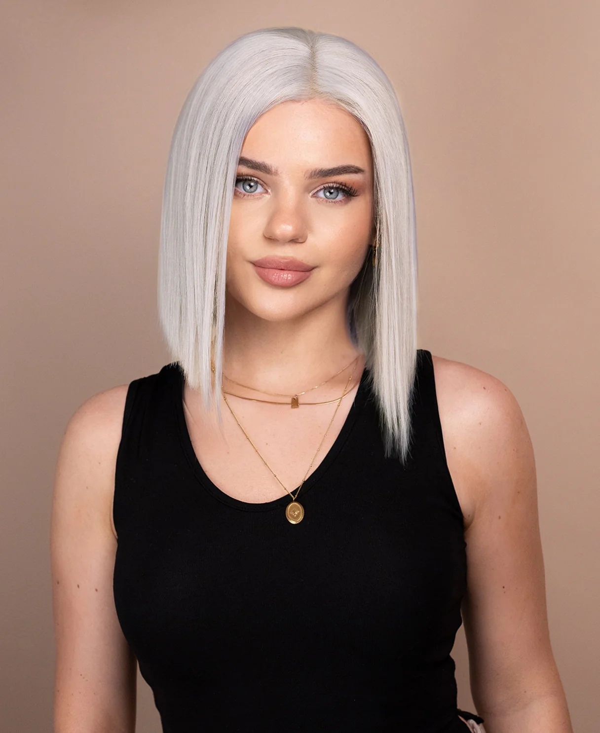 put on & go pre-cut lace human wig - 10" silver grey. - Image 2