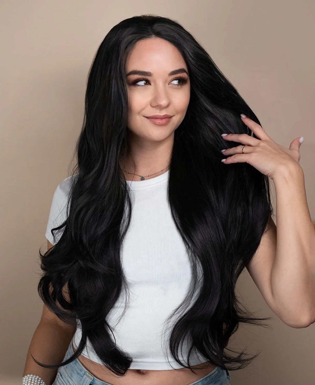 vegan fiber long blowout wig - 24" natural black. - Image 4